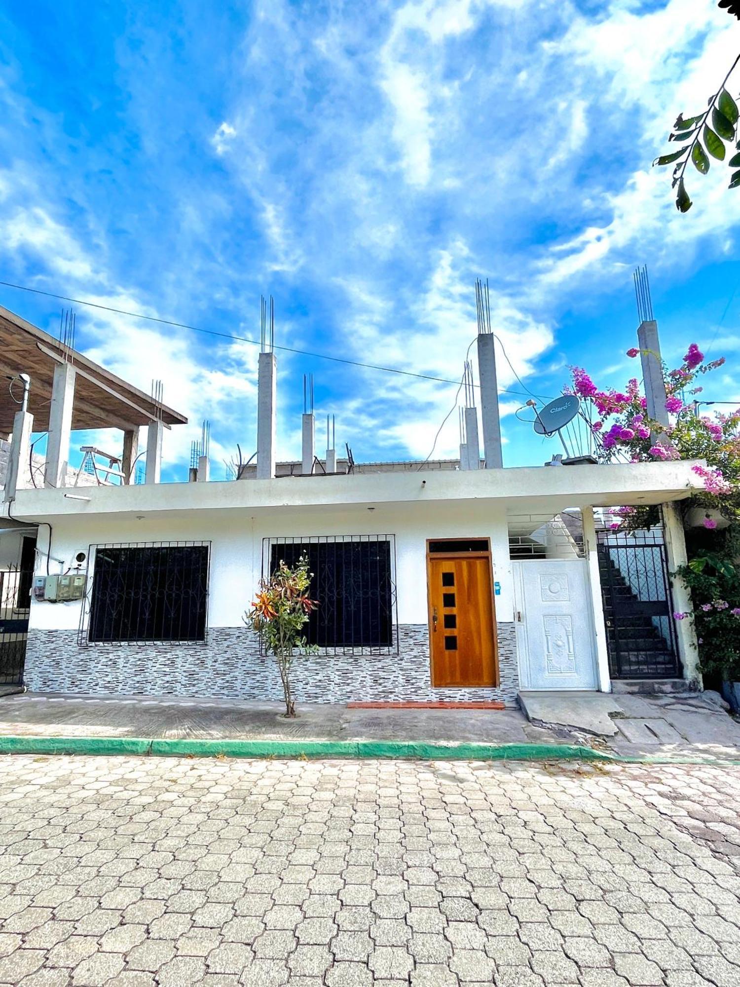 Casa En San Cristobal Villa Puerto Baquerizo Moreno Eksteriør billede